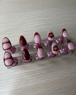 Elegant Bow Nail Set