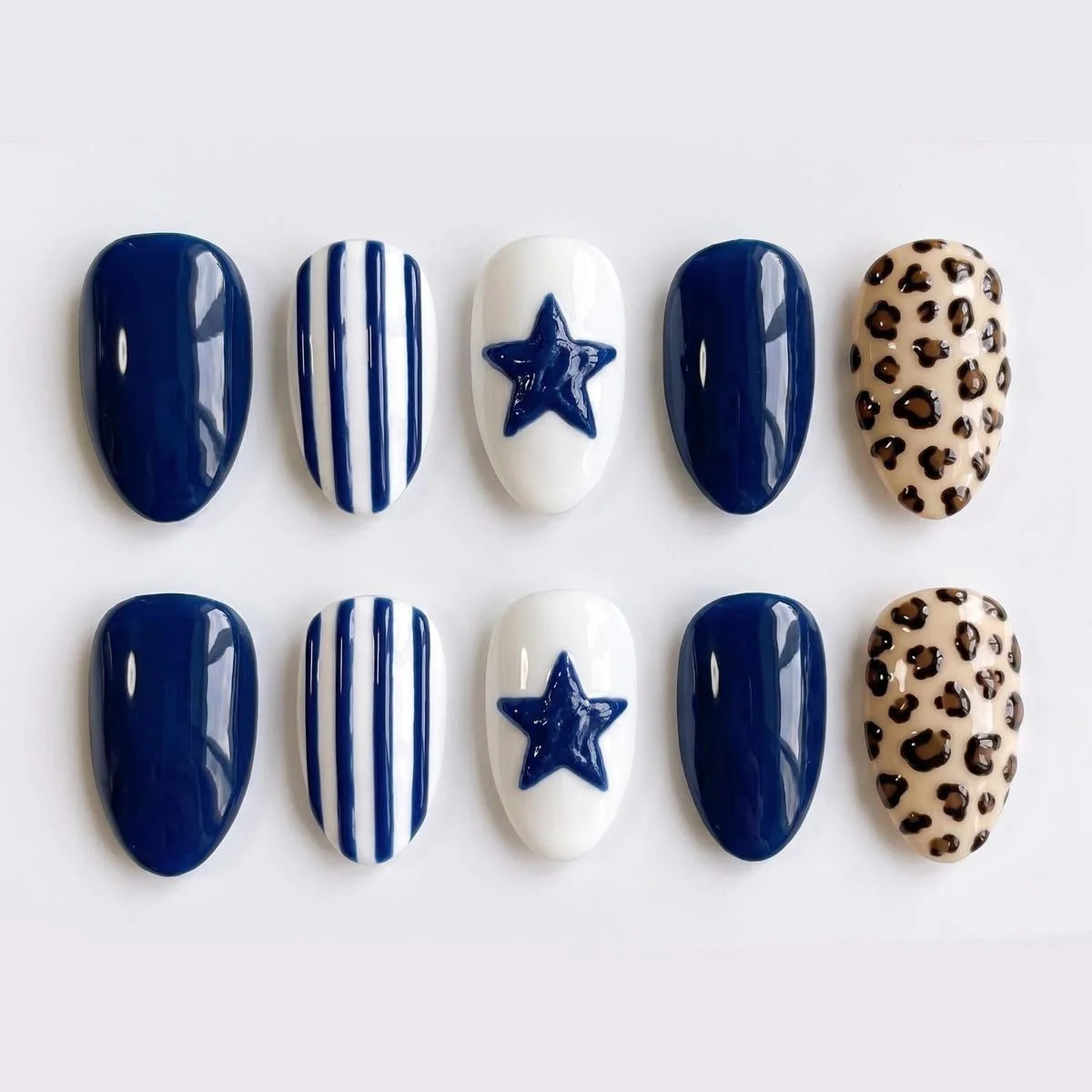 Elegant Bow Nail Set