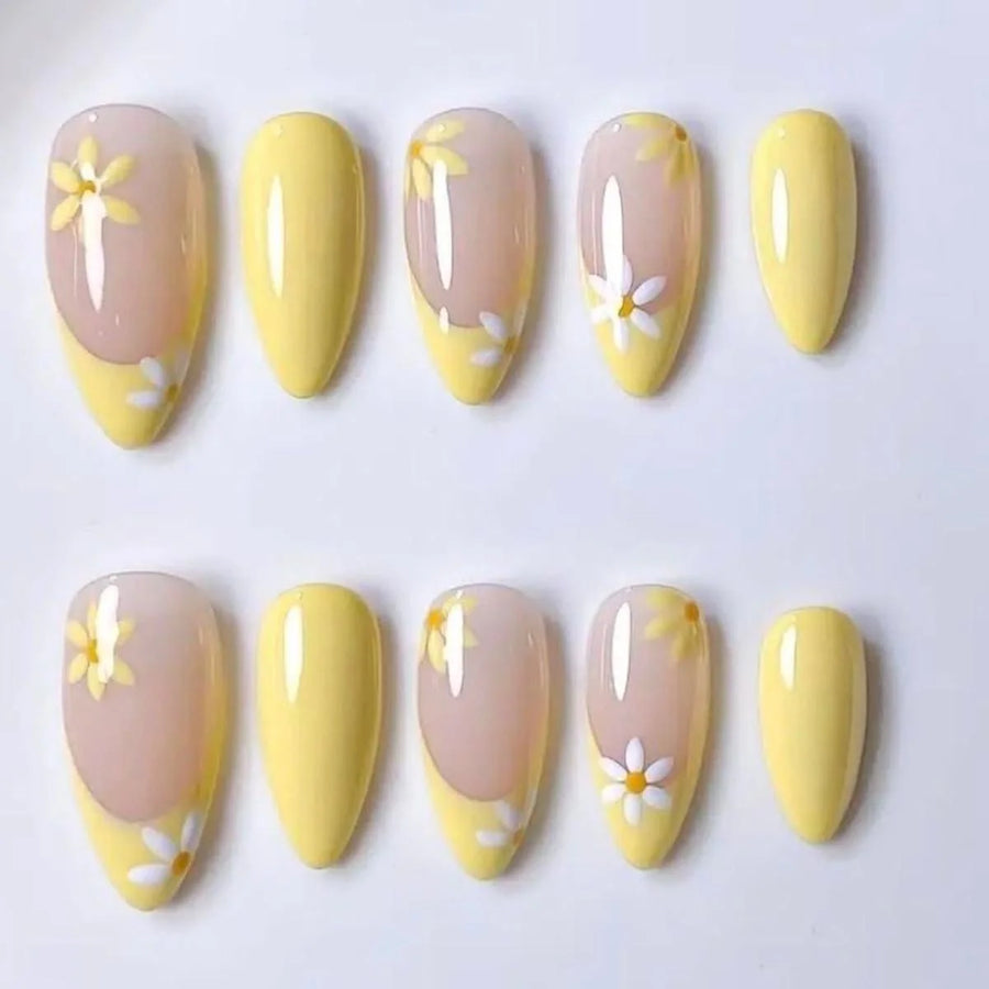 Elegant Bow Nail Set